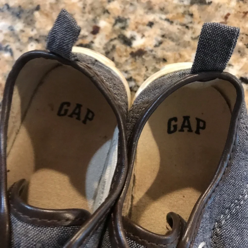 👟Baby GAP Denim Sneakers